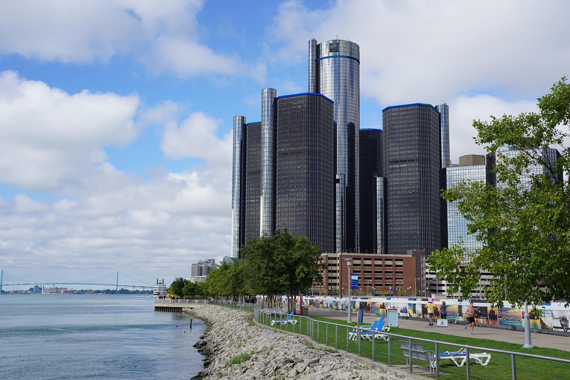 Vy över stad i Michigan