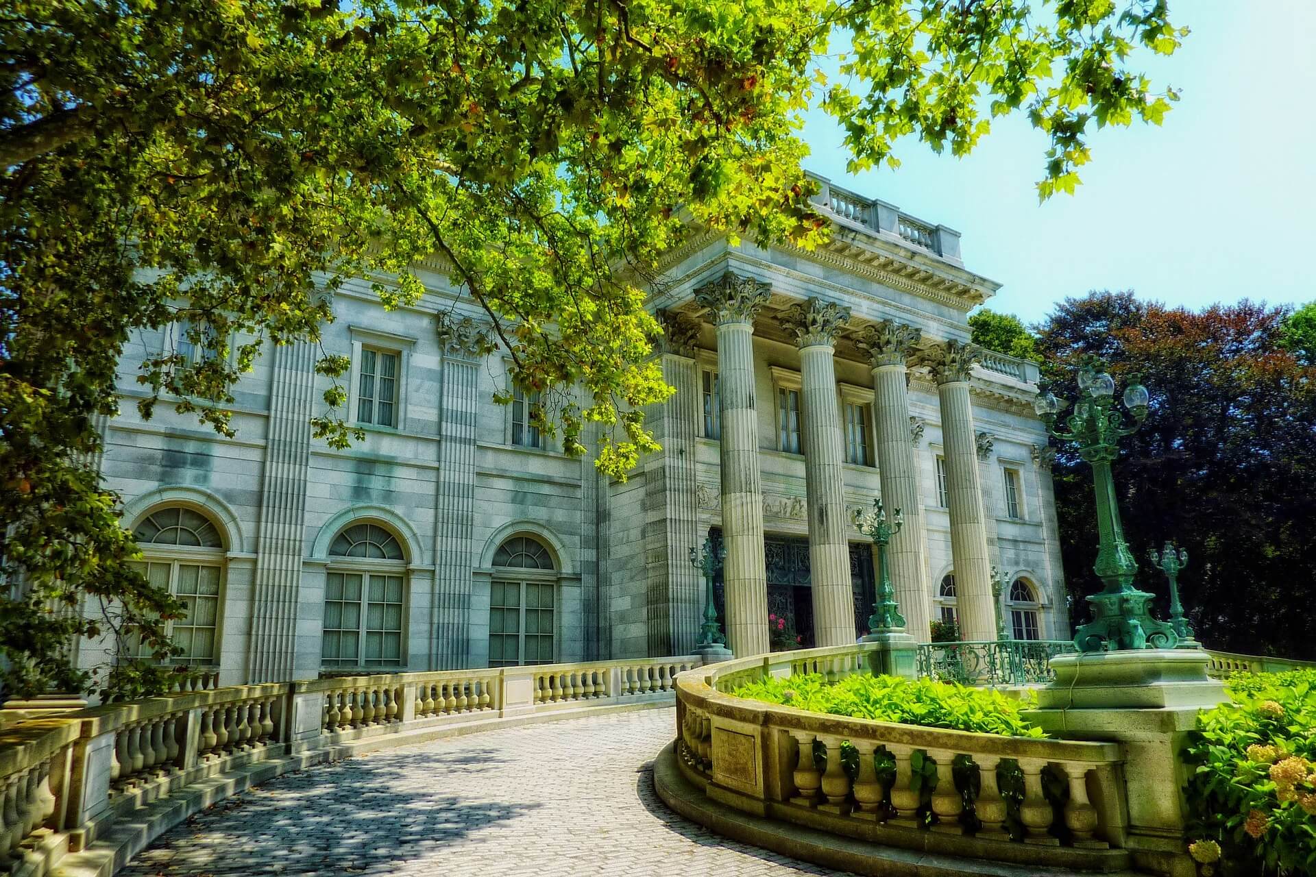 Gammal historisk byggnad i Rhode Island